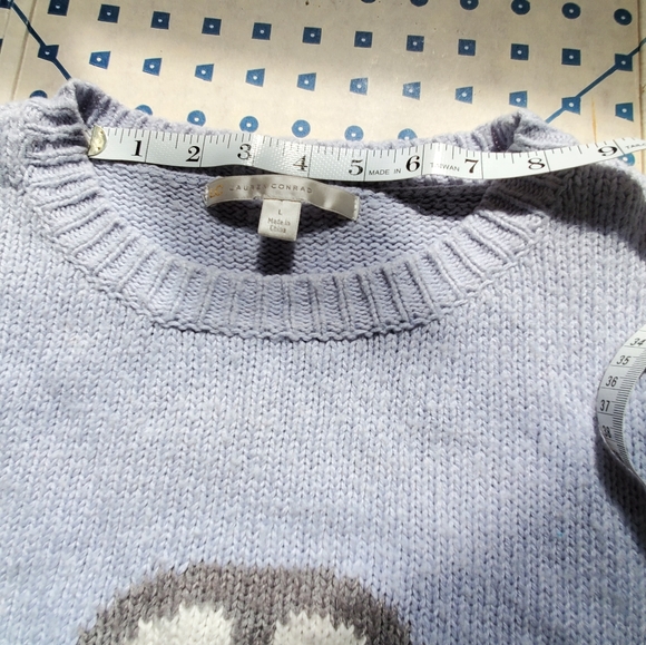 Lauren Conrad Blue Penguin  Sweater - Picture 4 of 16